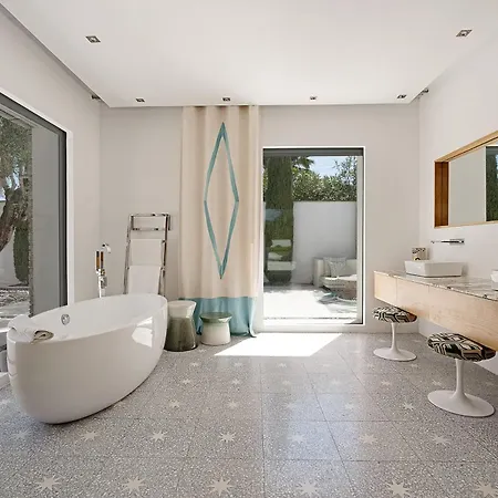 דירה Luxury With Swimming Pool *